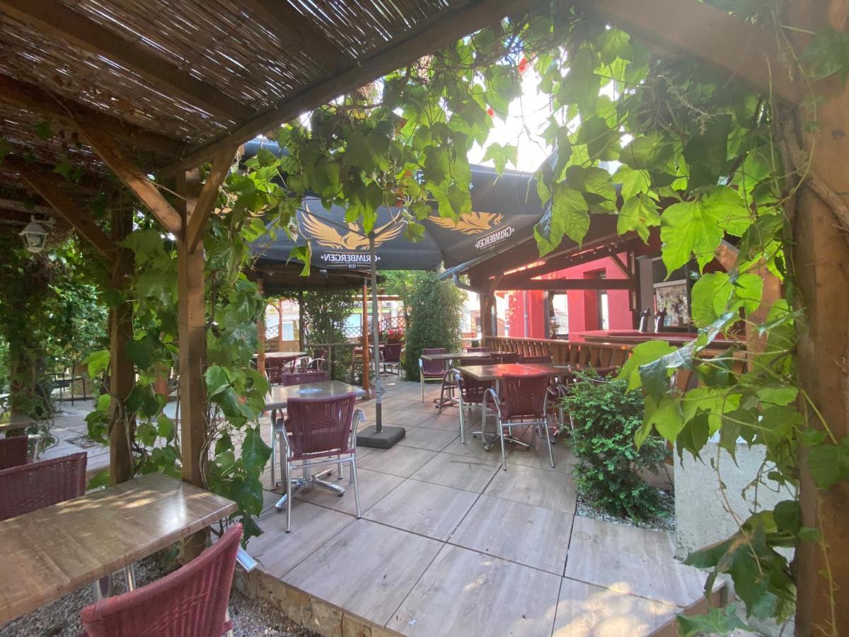 Atipyc Hotel Marssac-sur-Tarn Exteriér fotografie